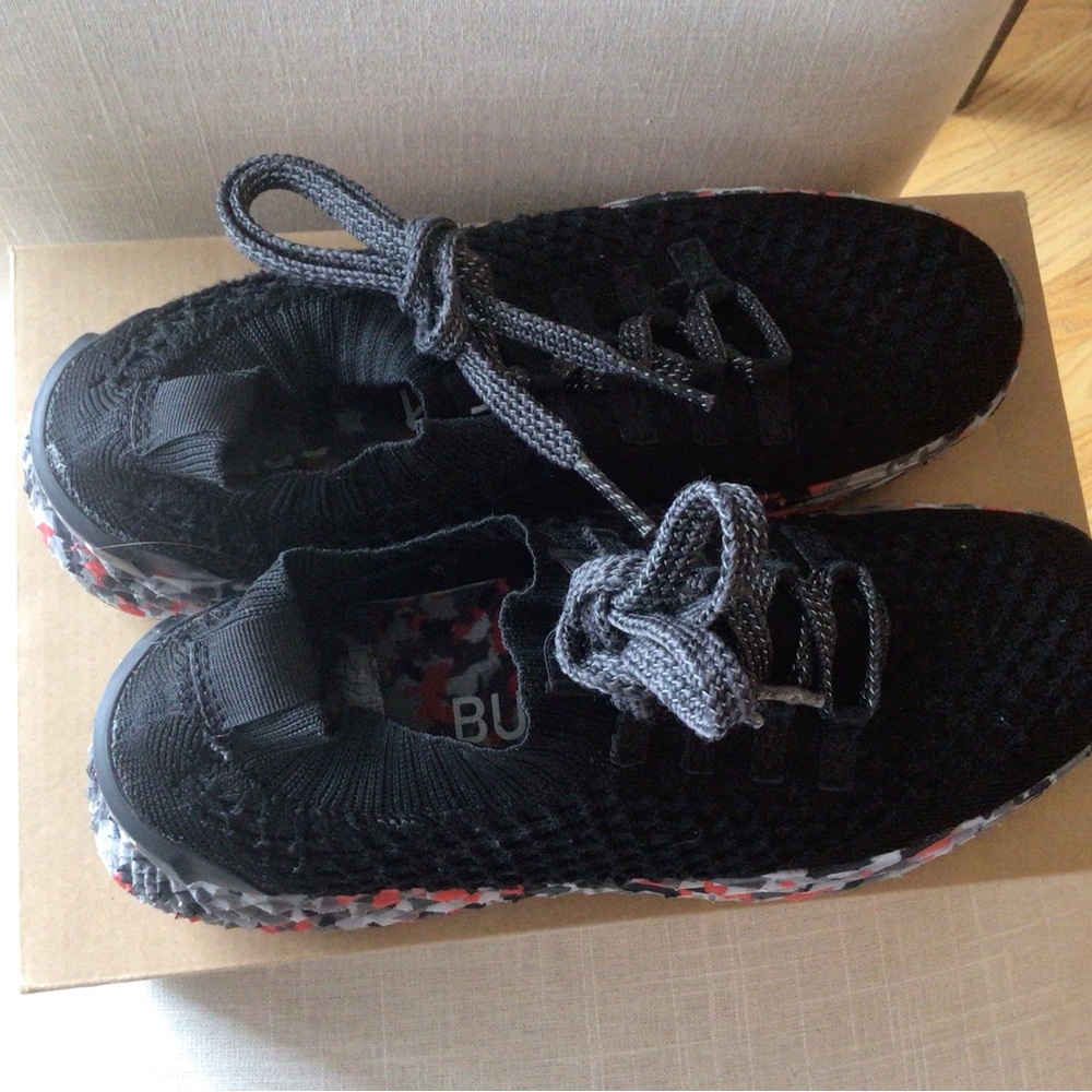 NOBULL Black and Red Women's Sneakers - Picture 2 of 4